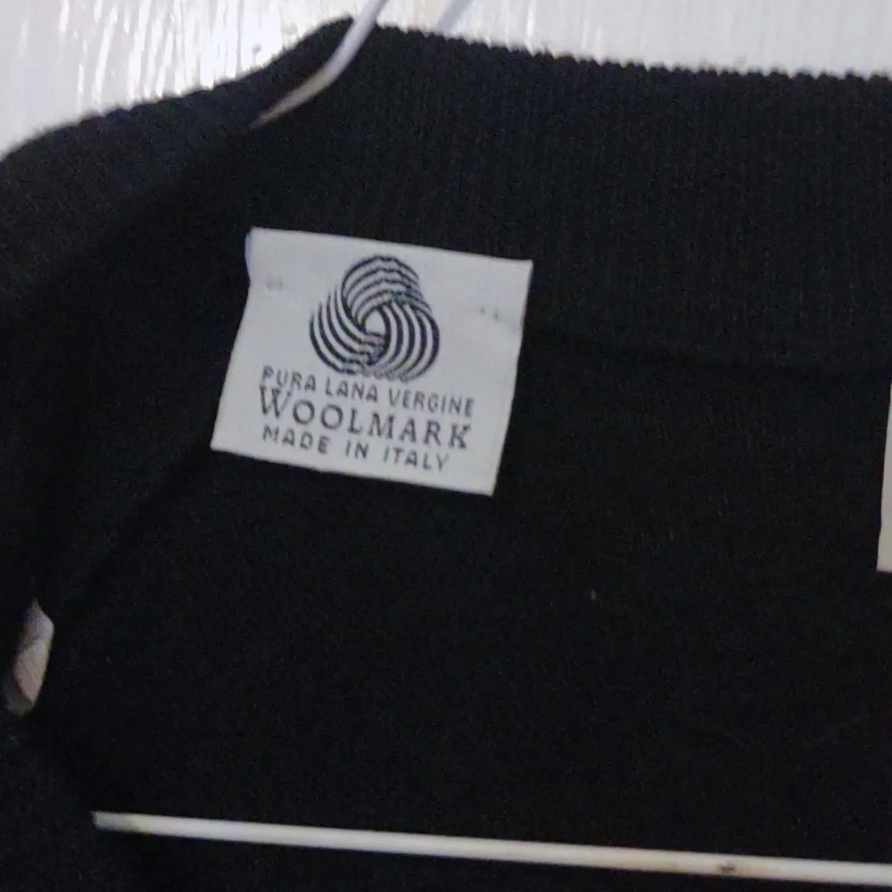 NWT Linea Uomo | Wool Button Down Sweater Vest - Picture 3 of 6